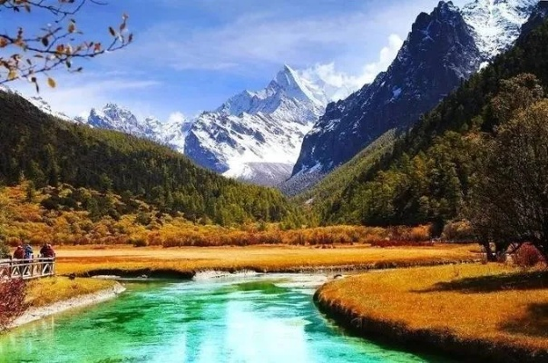 稻城亚丁最佳旅行时间，这几个月出发，邂逅四季至美